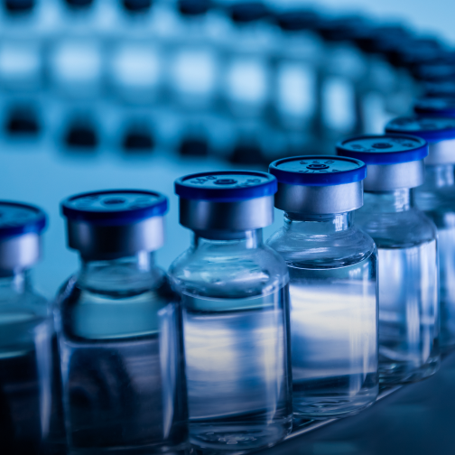 핵심기술을 활용해 고객 맞춤형 공정을 <br class='mo'><br class='pc'/>최적화하며 철저한 밸리데이션으로 <br class='mo'><br class='pc'/>안전성을 확보합니다.